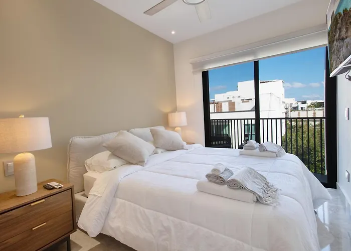 Calatt - Luxury, Design, Rooftop Pool, And A Prime Location Playa del Carmen